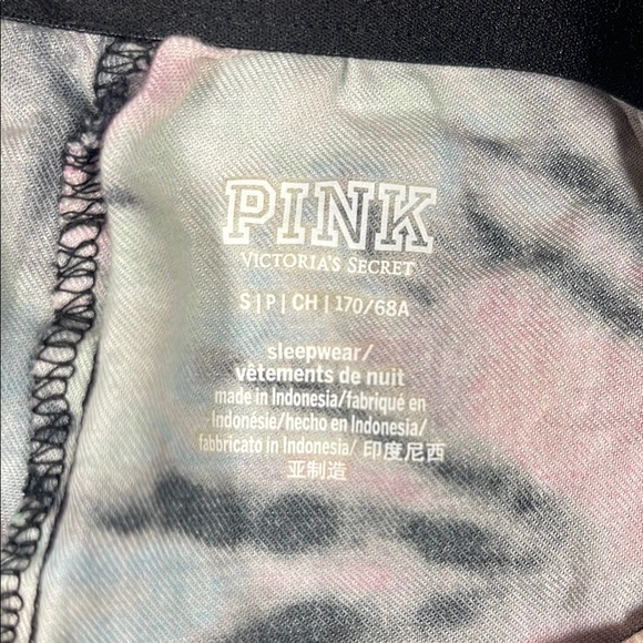 Victoria's Secret Pink Unisex Boxer Briefs - Picture 5 of 6